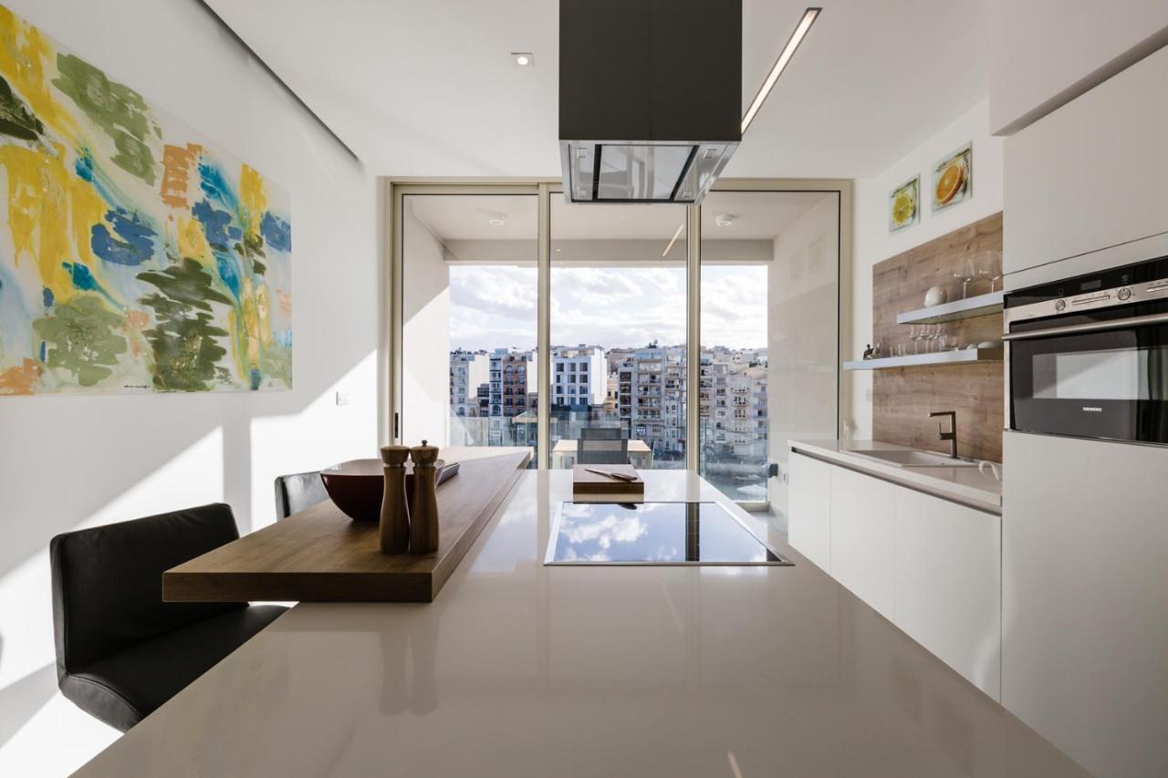 דירות Saint Julian's Splendid Seaside Retreat On Spinola Bay מראה חיצוני תמונה