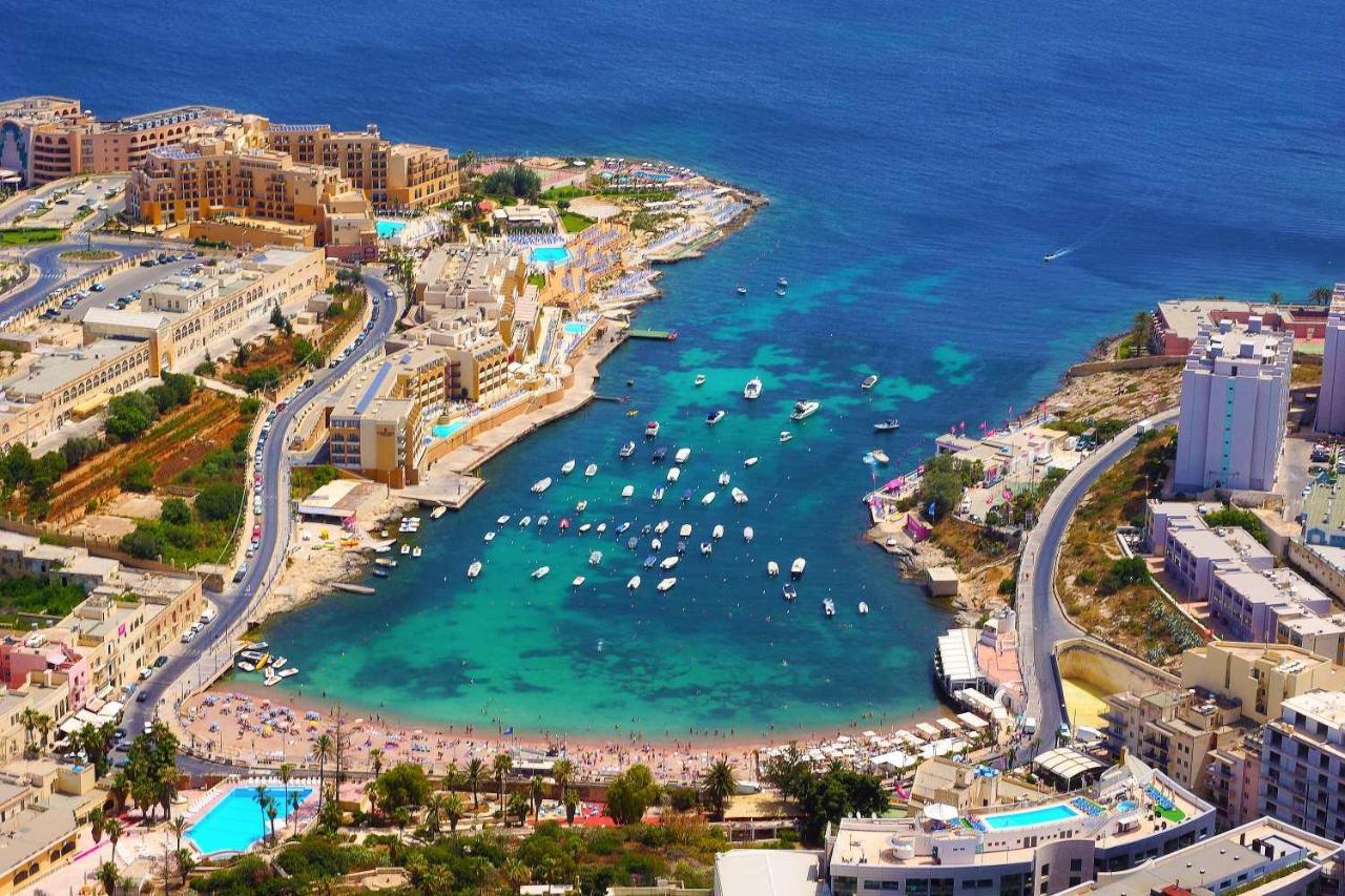 דירות Saint Julian's Splendid Seaside Retreat On Spinola Bay מראה חיצוני תמונה