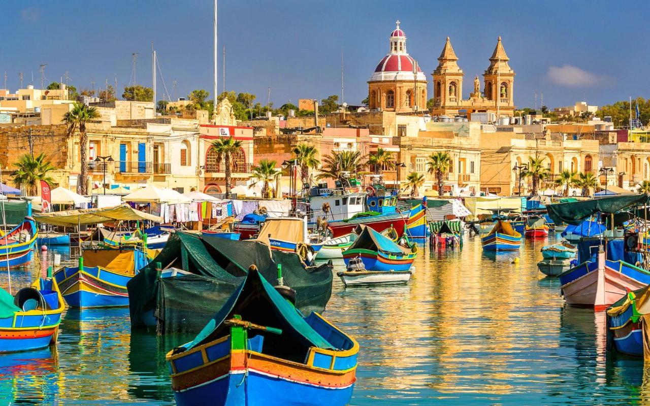 דירות Saint Julian's Splendid Seaside Retreat On Spinola Bay מראה חיצוני תמונה